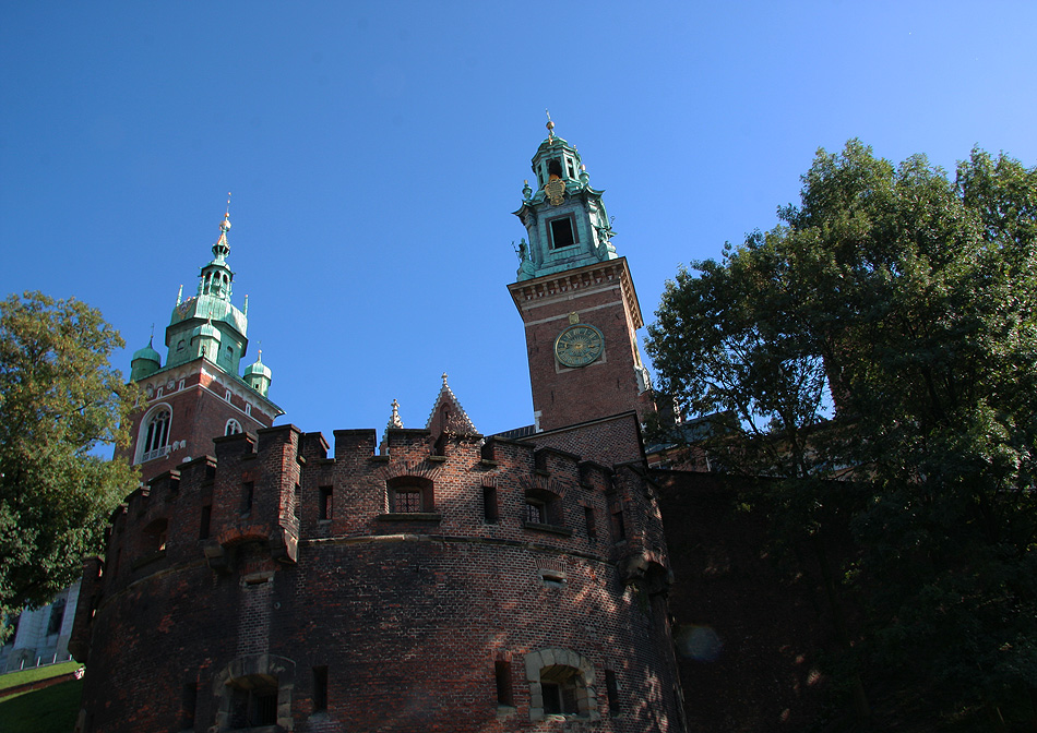 Zamek Wawelski - mury, wiea zamkowa i katerdalna - wawel, katedra wawelska, mury wawelskie