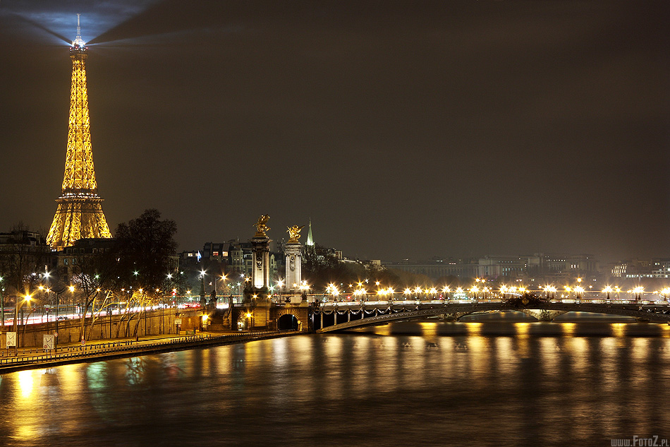 Panorama Paryża - zdjęcie nocne z Paryża