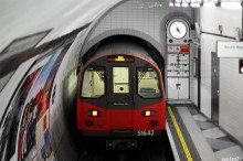 Londyn, metro, London tube, underground,  - Podziemny cud komunikacyjny