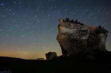 gwiazdy nad urwiskiem na niebie, gaz na jurze noc - Urwisko
